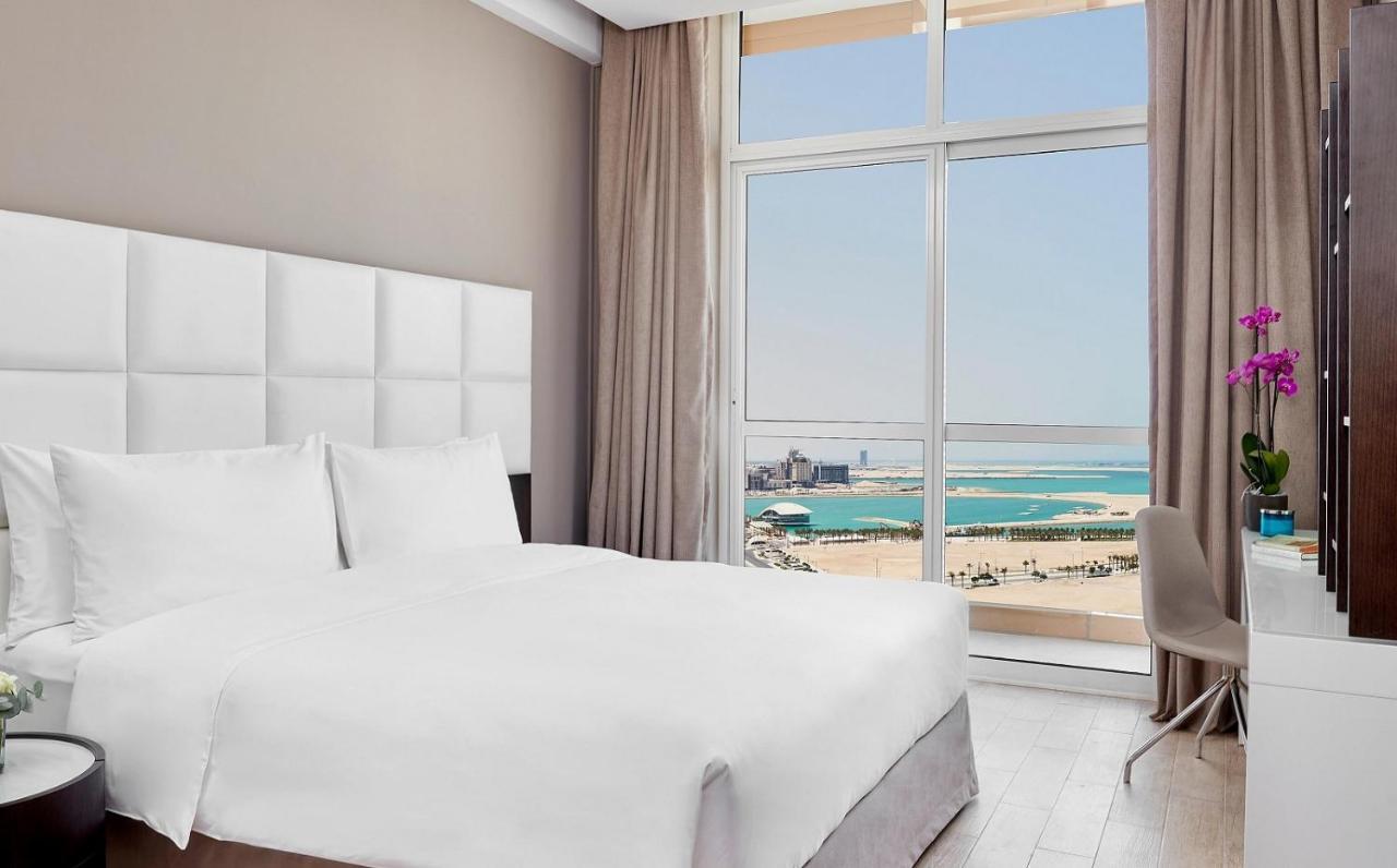 Staybridge Suites - Doha Lusail By Ihg Zewnętrze zdjęcie